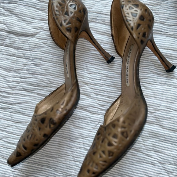 Designer Shoes - Picture 10 of 12